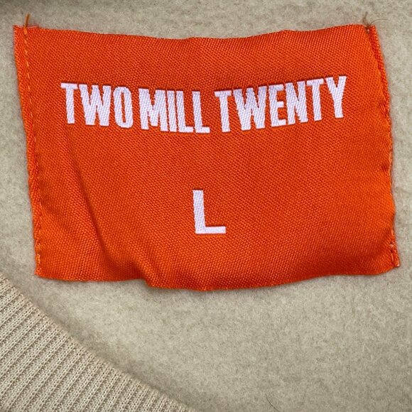 Two Mill Twenty Unisex Beige Extraordinary Bunny Graphic Sweatshirt Size L - Picture 7 of 9